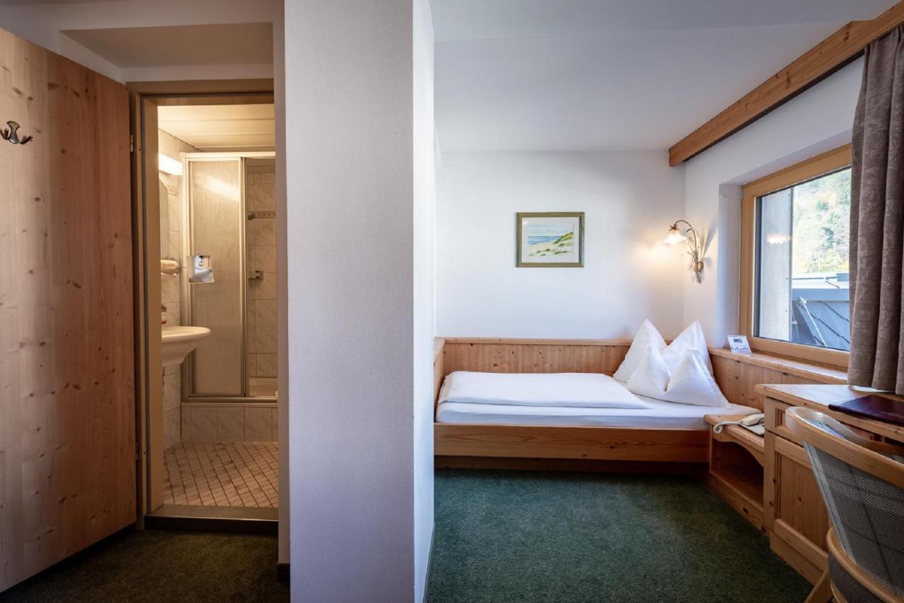 Hotel Alpenrose Pertisau Exterior photo