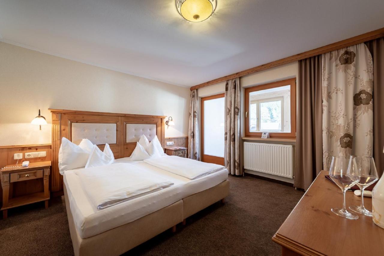 Hotel Alpenrose Pertisau Exterior photo